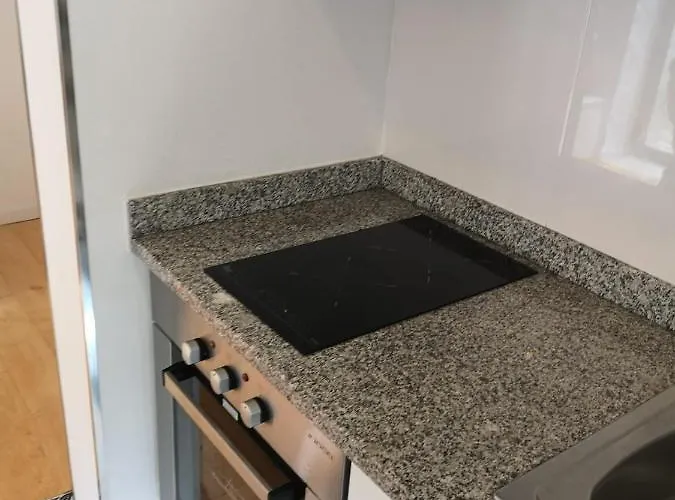 Oporto Wine Lofts Вила-Нова-ди-Гая