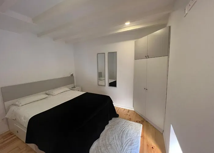 Oporto Wine Lofts Вила-Нова-ди-Гая